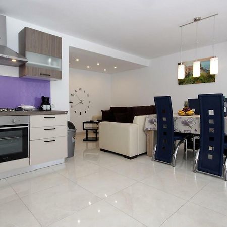 Apartment Alet Pula Luaran gambar